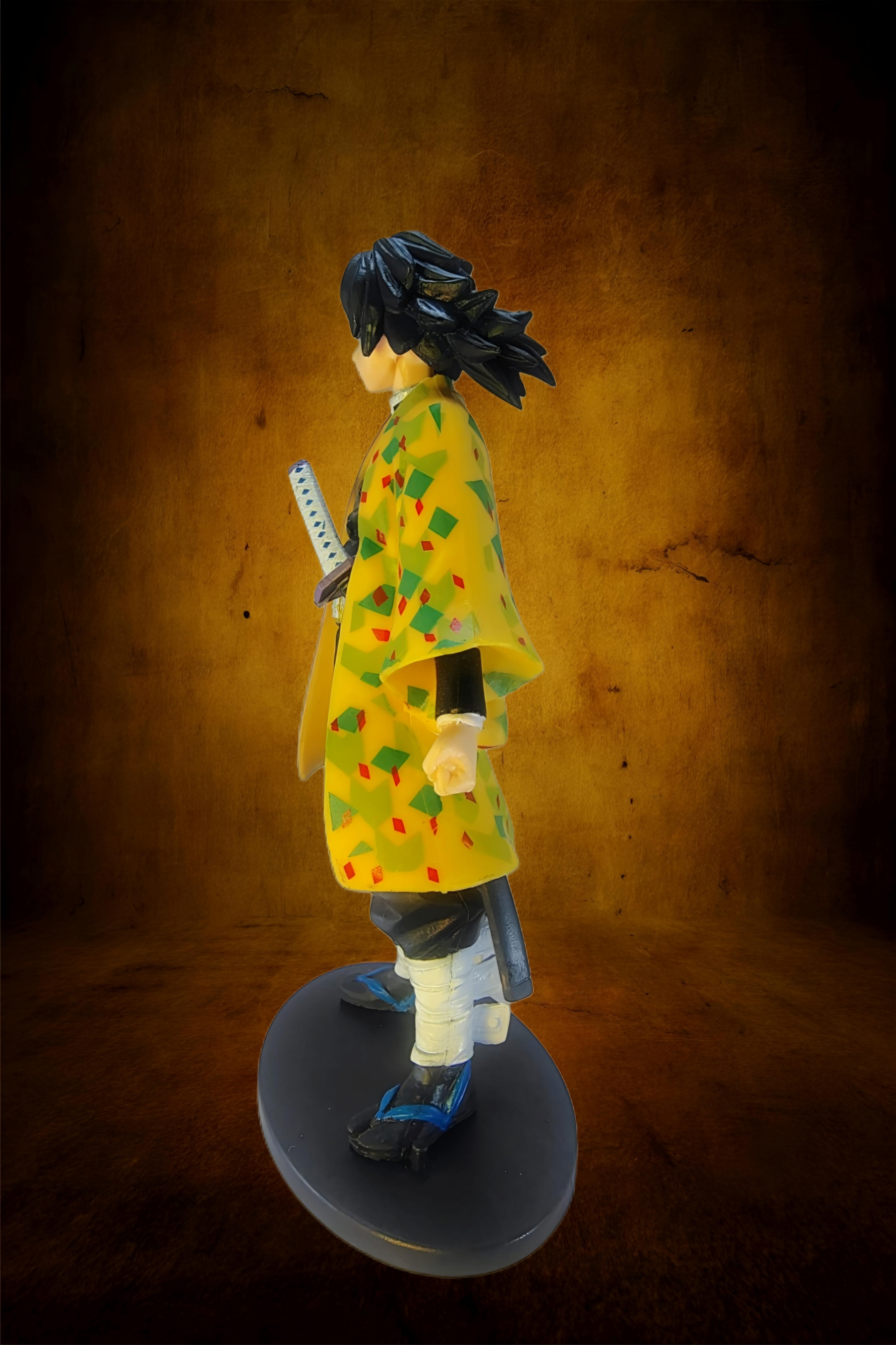 Giyu Tomioka Action Figure