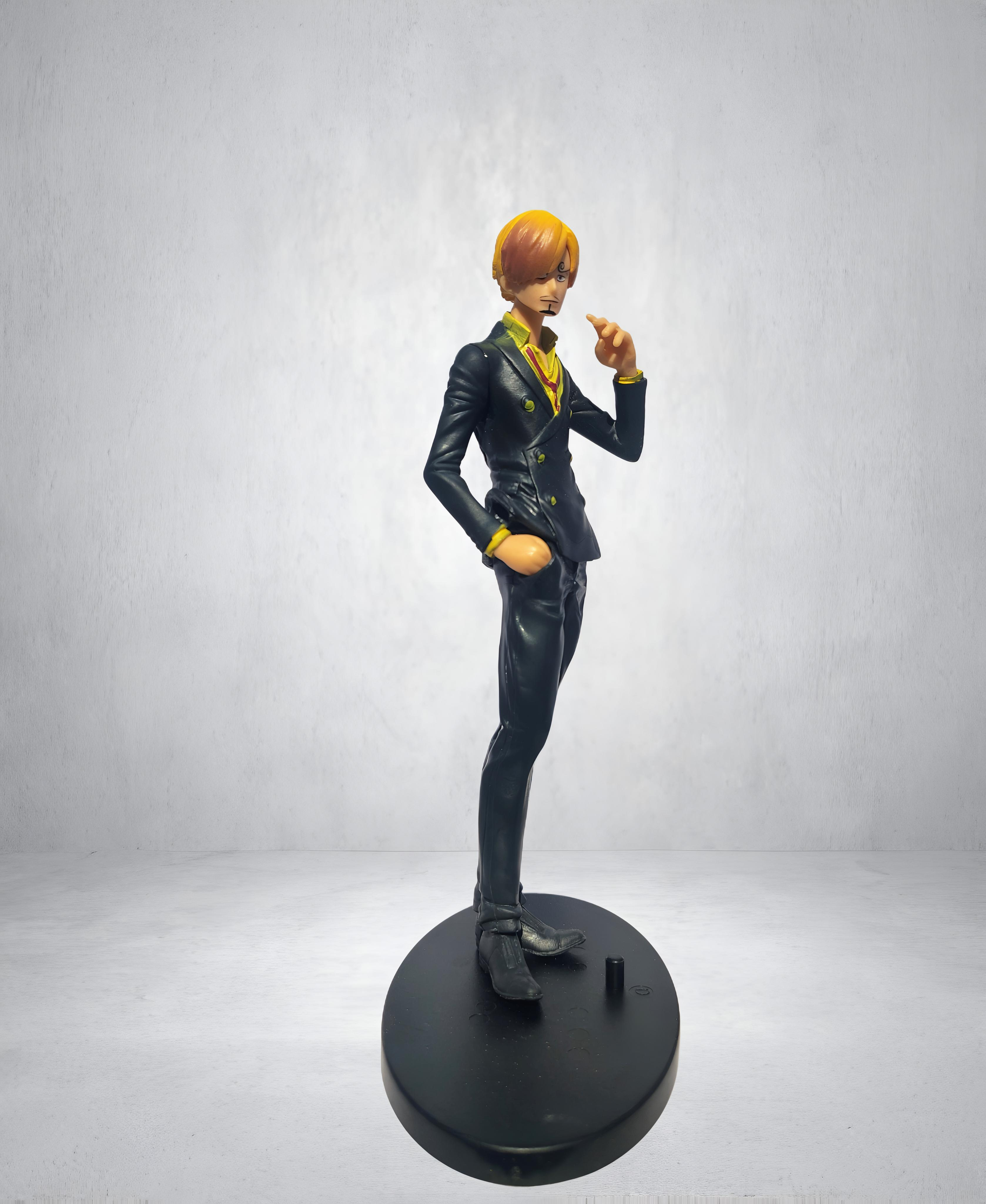 Sanji Action Figure(black leg)