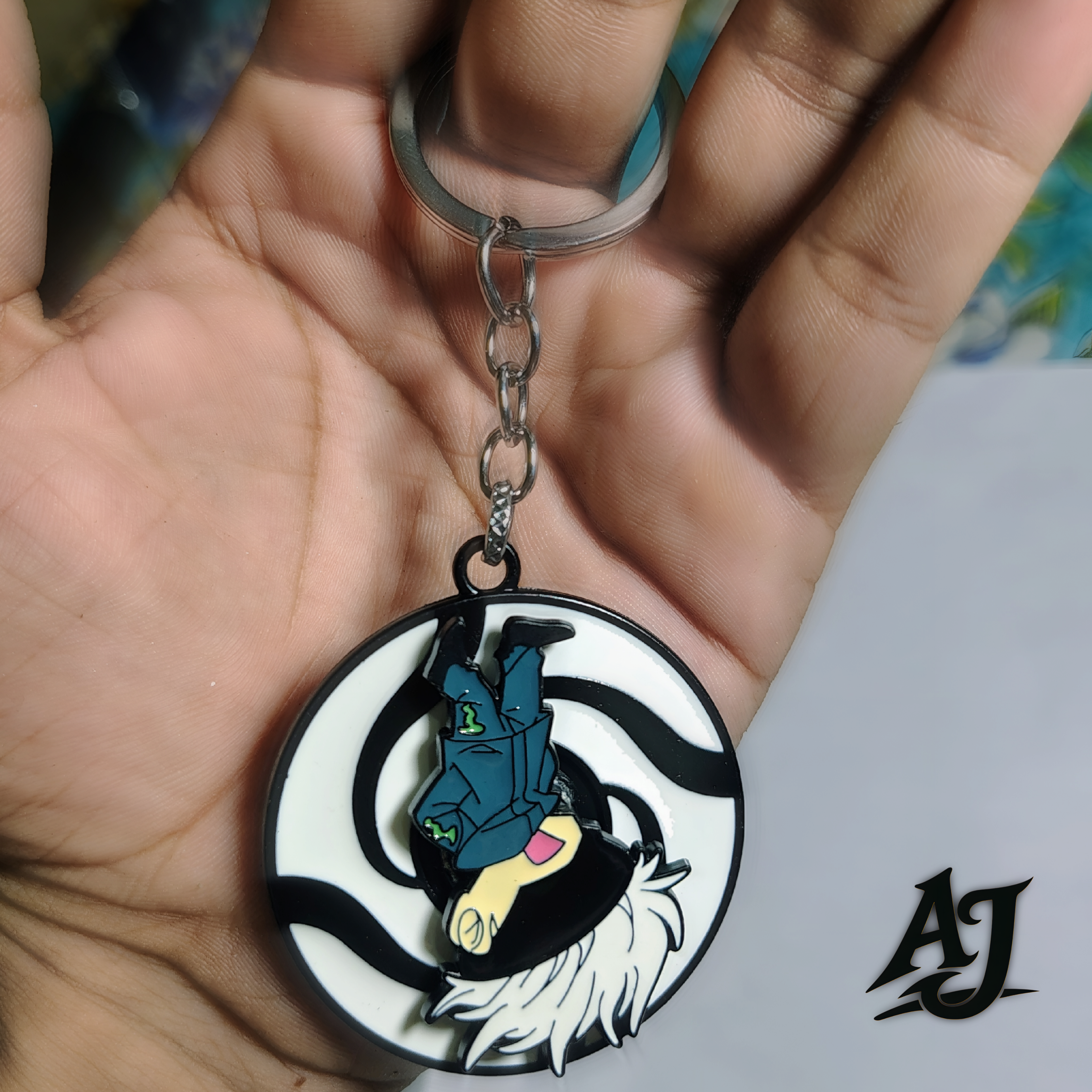 JUJUTSU KAISEN~ROTATING METAL KEYCHAIN